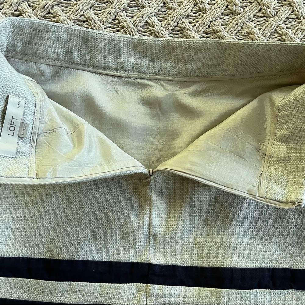 Ann Taylor LOFT Linen Blend Skirt Petite Size 6P Navy Oatmeal - Picture 5 of 9
